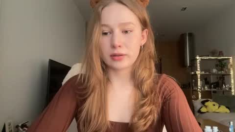 Snapshot of whoisalisa chatting on May 25, 2026, 8:09 am Alisa online show from May 25, 2026, 8:09 am