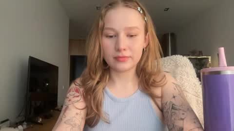 Snapshot of whoisalisa chatting on May 26, 2026, 7:59 am Alisa online show from May 26, 2026, 7:59 am