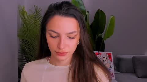 whoislulu online show from December 5, 2024, 6:00 pm