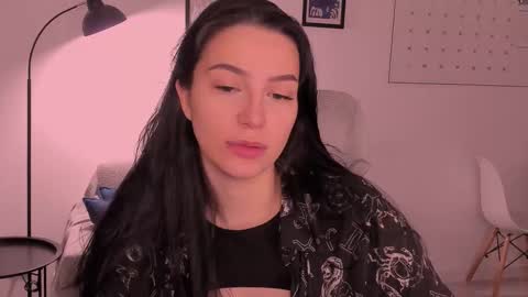 whoislulu online show from February 8, 2026, 5:49 pm