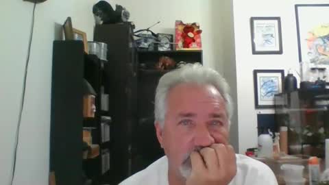 Snapshot of whs4fem chatting on December 8, 2024, 7:26 am whs4fem online show from December 8, 2024, 7:26 am