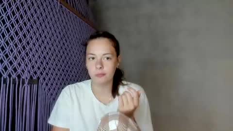 Veronica online show from June 19, 2026, 8:12 pm
