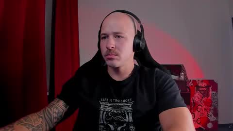 VI online show from September 26, 2025, 8:46 pm