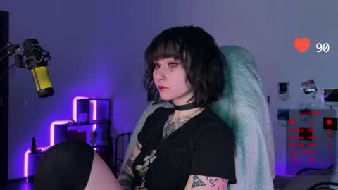 iggy iggz online show from February 15, 2025, 9:59 pm