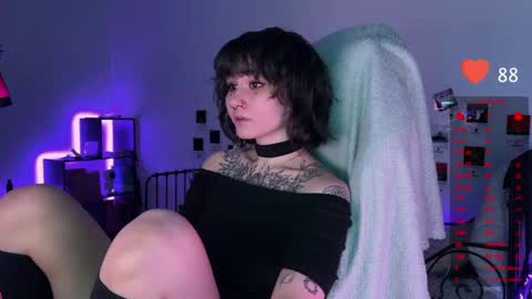 iggy iggz online show from February 21, 2025, 11:10 pm