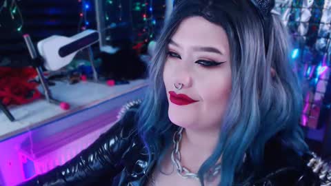 Laura  online show from January 27, 2025, 5:03 am