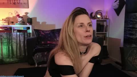 Gretchen  Jimmy online show from March 11, 2025, 3:48 am