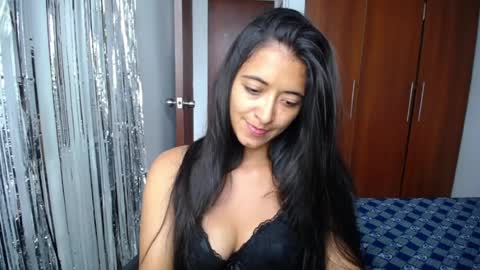 Snapshot of wifhot chatting on June 11, 2026, 12:47 pm Ilauren online show from June 11, 2026, 12:47 pm