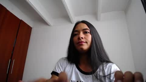 Snapshot of wifhot chatting on August 7, 2026, 8:16 am Ilauren online show from August 7, 2026, 8:16 am