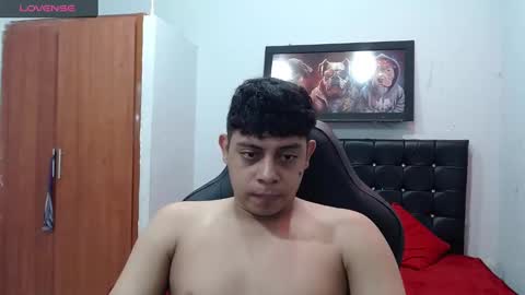 Snapshot of wiilliam_20 chatting on March 8, 2025, 3:35 pm wiilliam online show from March 8, 2025, 3:35 pm