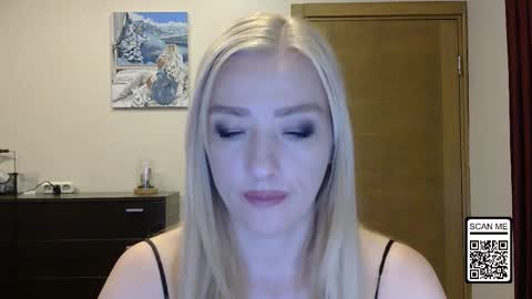 Snapshot of wild_silk_desire chatting on September 10, 2025, 12:49 pm Alina online show from September 10, 2025, 12:49 pm