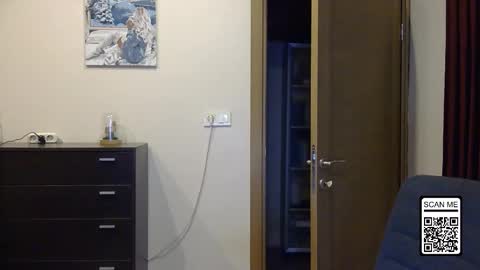 Snapshot of wild_silk_desire chatting on September 26, 2025, 5:39 pm Alina online show from September 26, 2025, 5:39 pm