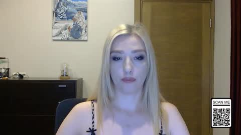 Snapshot of wild_silk_desire chatting on October 21, 2025, 2:40 pm Alina online show from October 21, 2025, 2:40 pm