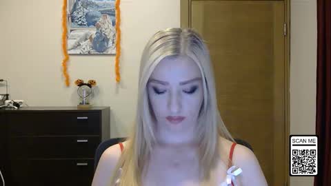 Snapshot of wild_silk_desire chatting on November 1, 2025, 3:36 pm Alina online show from November 1, 2025, 3:36 pm