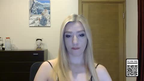 Snapshot of wild_silk_desire chatting on November 9, 2025, 2:37 pm Alina online show from November 9, 2025, 2:37 pm