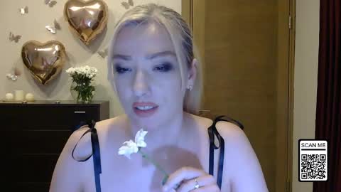 Alina online show from April 30, 2026, 8:57 pm