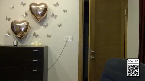 Snapshot of wild_silk_desire chatting on May 31, 2026, 6:09 pm Alina online show from May 31, 2026, 6:09 pm