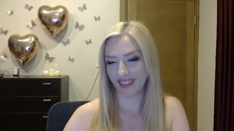 Snapshot of wild_silk_desire chatting on July 21, 2026, 5:26 pm Alina online show from July 21, 2026, 5:26 pm