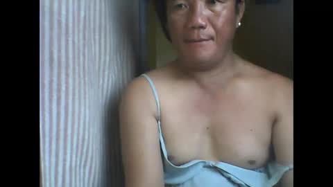 Snapshot of wild_sunflower11 chatting on September 13, 2025, 10:31 pm wild_sunflower11 online show from September 13, 2025, 10:31 pm