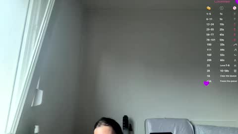 Mia online show from February 4, 2026, 4:13 pm