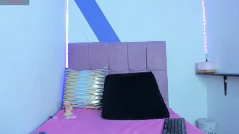 Snapshot of wildcat_ass chatting on December 14, 2025, 6:30 am gatita online show from December 14, 2025, 6:30 am