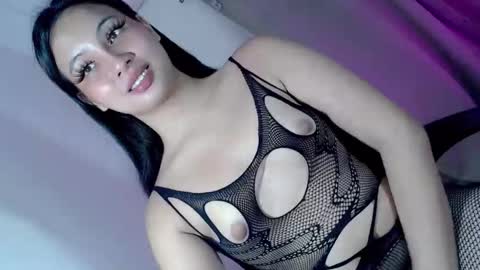 Snapshot of wildest_dream1 chatting on November 10, 2025, 6:18 pm wildest_dream1 online show from November 10, 2025, 6:18 pm