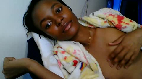 Snapshot of wildflowr chatting on June 26, 2026, 8:19 am wildflowr online show from June 26, 2026, 8:19 am