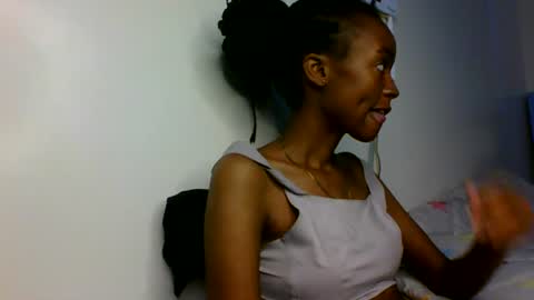 Snapshot of wildflowr chatting on July 6, 2026, 10:56 am wildflowr online show from July 6, 2026, 10:56 am