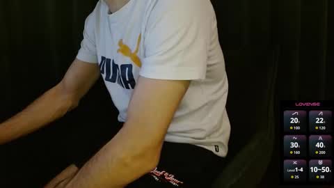 Snapshot of wildjerk91 chatting on October 22, 2025, 8:52 pm wildjerk91 online show from October 22, 2025, 8:52 pm