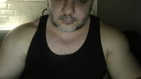 Snapshot of wildjohn_xx chatting on December 14, 2025, 9:52 pm WildJohn XX online show from December 14, 2025, 9:52 pm