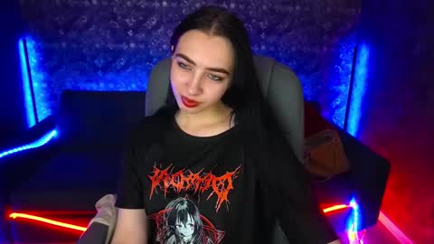 Alena online show from March 1, 2025, 1:51 pm