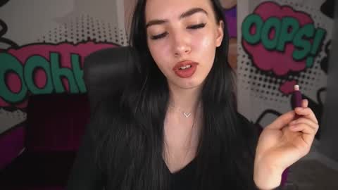 Alena online show from September 16, 2025, 5:52 am