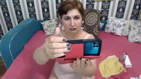 ask me  online show from June 17, 2026, 4:04 am