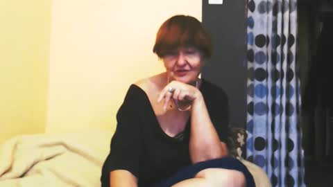 WildRedCat online show from October 11, 2025, 12:15 pm