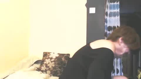 WildRedCat online show from January 6, 2026, 12:53 pm