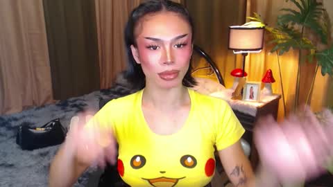 Snapshot of wildroxie chatting on September 21, 2025, 1:57 pm ROXIE online show from September 21, 2025, 1:57 pm