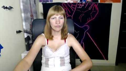 Rosalinda online show from July 22, 2026, 6:32 pm