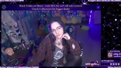 Snapshot of wildwylie chatting on November 25, 2025, 3:50 am Wylie Wanderlust online show from November 25, 2025, 3:50 am