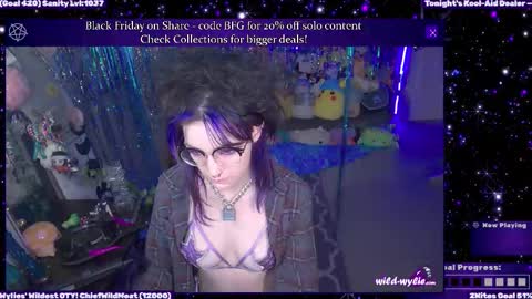 Snapshot of wildwylie chatting on November 27, 2025, 2:46 am Wylie Wanderlust online show from November 27, 2025, 2:46 am