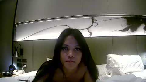 wildxcandy online show from March 26, 2026, 2:17 am