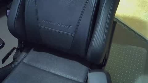 WildxxxWilly online show from March 7, 2026, 8:00 am