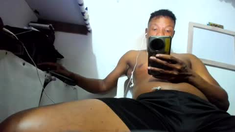 Snapshot of wilfer484725 chatting on June 12, 2026, 1:59 am wilfer online show from June 12, 2026, 1:59 am