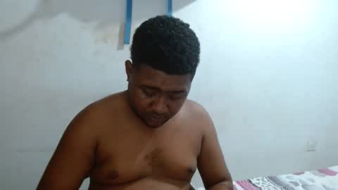 Snapshot of wilintom483797 chatting on January 16, 2025, 12:02 am wilintom y sharon online show from January 16, 2025, 12:02 am