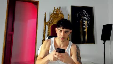 will_ferrari300 online show from May 1, 2026, 12:26 am