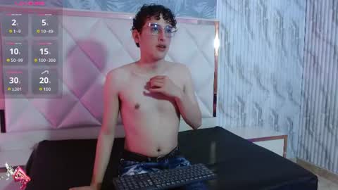 Snapshot of will_tay1 chatting on July 24, 2026, 3:04 am WILL online show from July 24, 2026, 3:04 am
