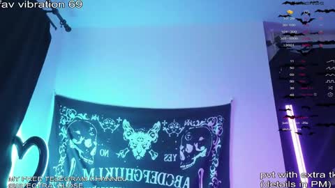 Your virtual girlfriend online show from May 14, 2026, 10:27 pm