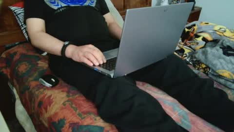 Snapshot of willamyth chatting on July 21, 2026, 3:42 am Willamyth online show from July 21, 2026, 3:42 am