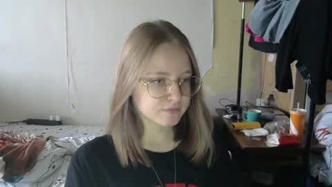 Snapshot of willenasow chatting on July 23, 2026, 5:16 am Olivia online show from July 23, 2026, 5:16 am