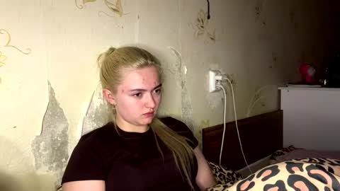 Snapshot of willettealfiero chatting on April 24, 2026, 1:19 am Sophia online show from April 24, 2026, 1:19 am