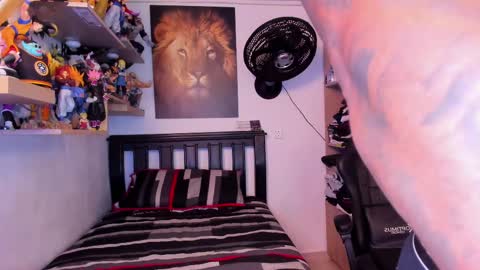 Dracko online show from March 10, 2025, 4:38 am